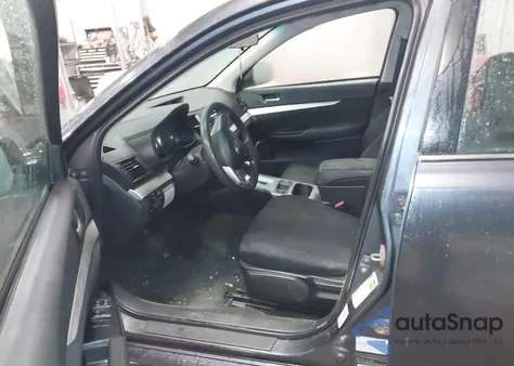 2012 Subaru Legacy 2.5I z USA, uszkodzony, nr VIN 4S3BMCA69C3042445